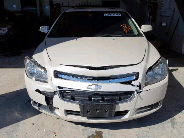 1G1ZE5E15BF360574 - 2011 CHEVROLET MALIBU LTZ WHITE photo 9