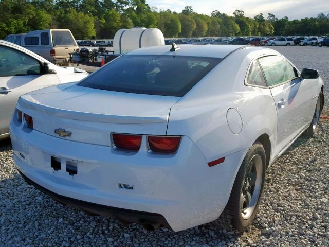 2G1FA1E31D9241120 - 2013 CHEVROLET CAMARO LS WHITE photo 4