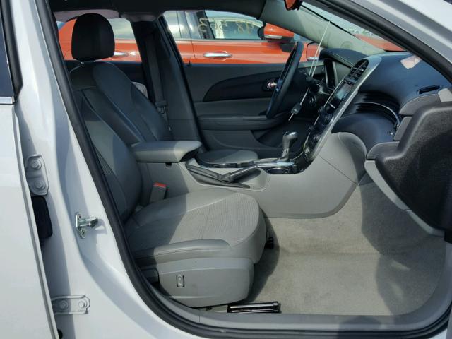 1G11C5SA6GF157353 - 2016 CHEVROLET MALIBU LIM 白色 照片 5