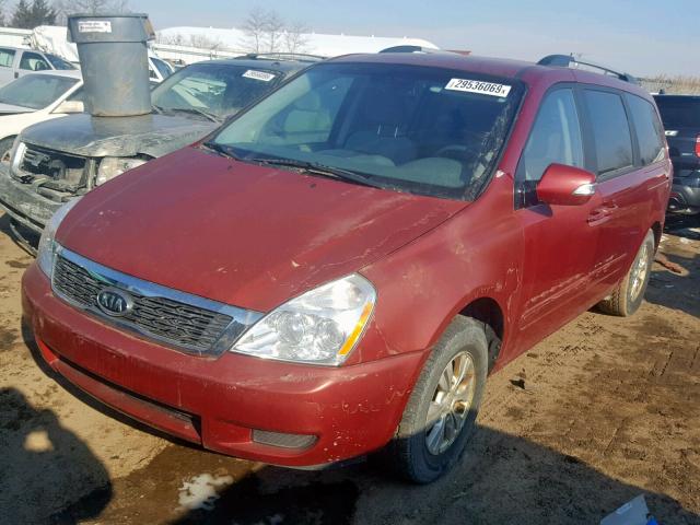 KNDMG4C73B6380433 - 2011 KIA SEDONA LX RED photo 2