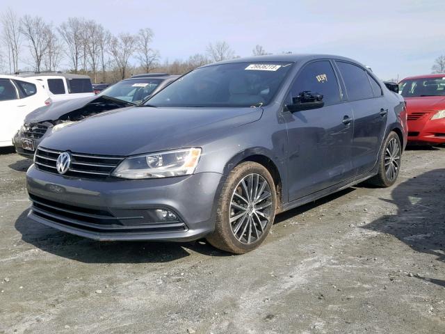 3VWD17AJ2GM292141 - 2016 VOLKSWAGEN JETTA SPOR GRAY photo 2