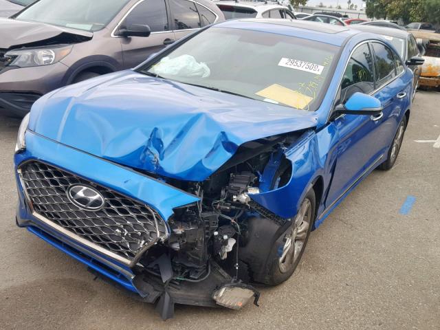 5NPE34AF0JH684222 - 2018 HYUNDAI SONATA SPO BLUE photo 2