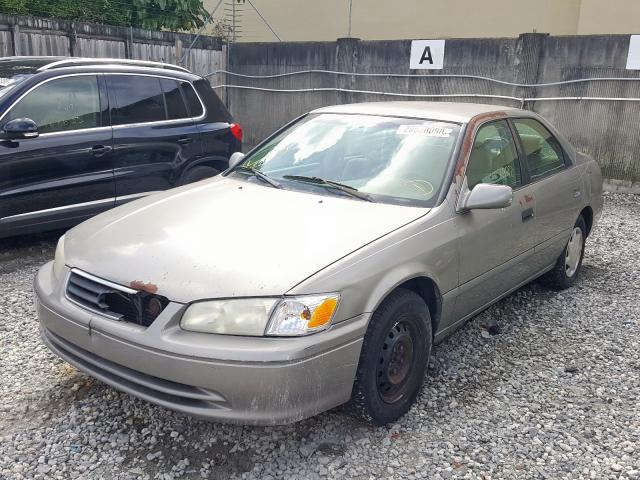 4T1BG22K5YU621233 - 2000 TOYOTA CAMRY CE  photo 2