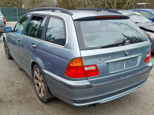 WBAEN33422PC11010 - 2002 BMW 325 IT BLUE photo 3