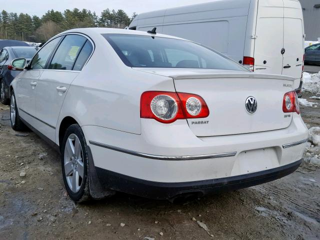 WVWJK73C59P058879 - 2009 VOLKSWAGEN PASSAT TUR WHITE photo 3