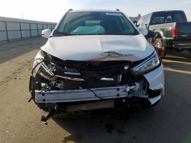 KL4CJASB4JB623992 - 2018 BUICK ENCORE PREFERRED  photo 9