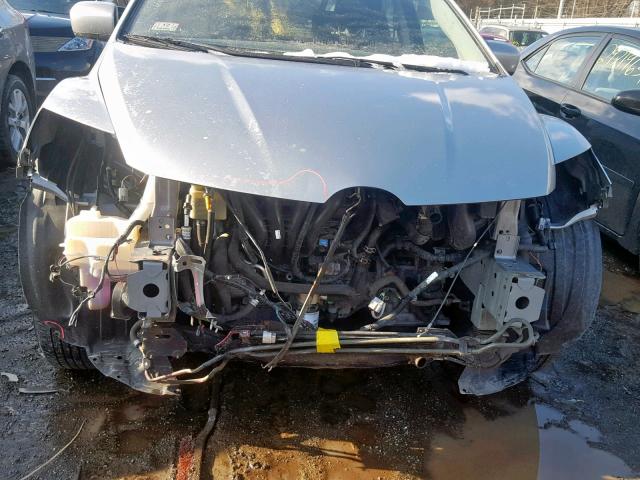 JM3ER2AM9B0376487 - 2011 MAZDA CX-7 GRAY photo 9