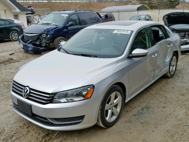 1VWBH7A30CC052036 - 2012 VOLKSWAGEN PASSAT SE SILVER photo 2