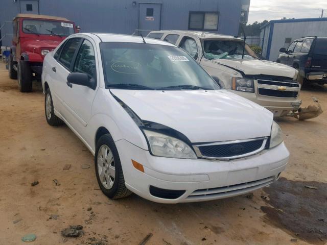 1FAFP34N97W310013 - 2007 FORD FOCUS ZX4 WHITE photo 1