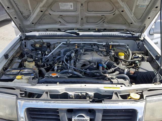 1N6ED27T8YC348111 - 2000 NISSAN FRONTIER C SILVER photo 7