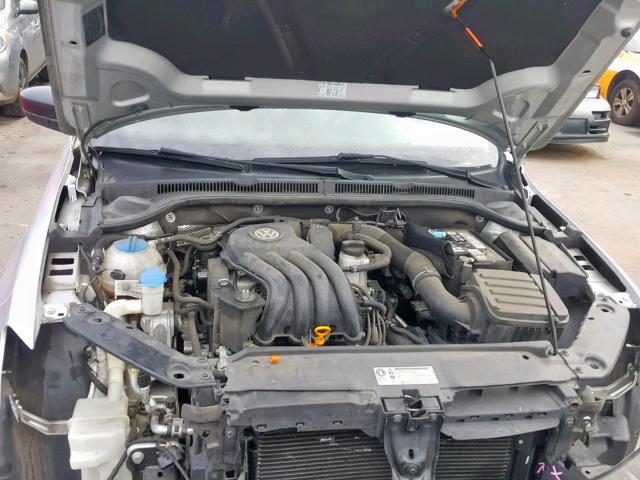 3VW2K7AJ1BM117666 - 2011 VOLKSWAGEN JETTA BASE SILVER photo 7