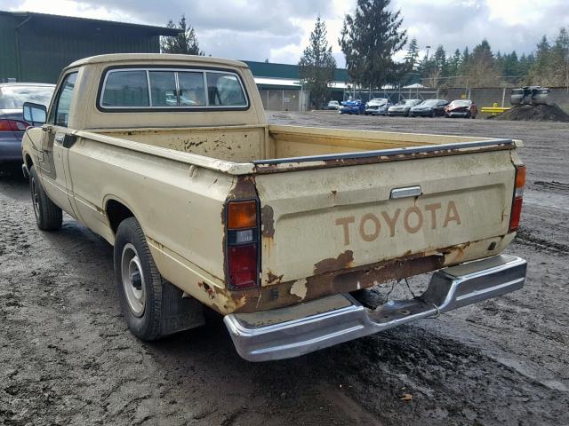 JT4RN44D7D1155772 - 1983 TOYOTA PICKUP 1/2 TAN photo 3