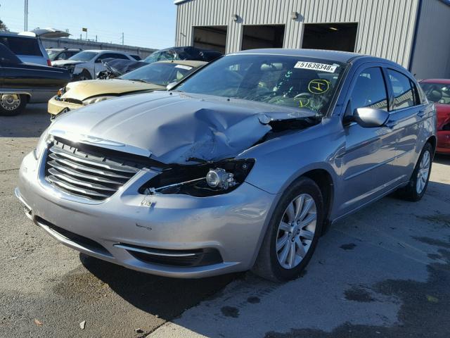 1C3CCBBB3DN714359 - 2013 CHRYSLER 200 TOURIN SILVER photo 2