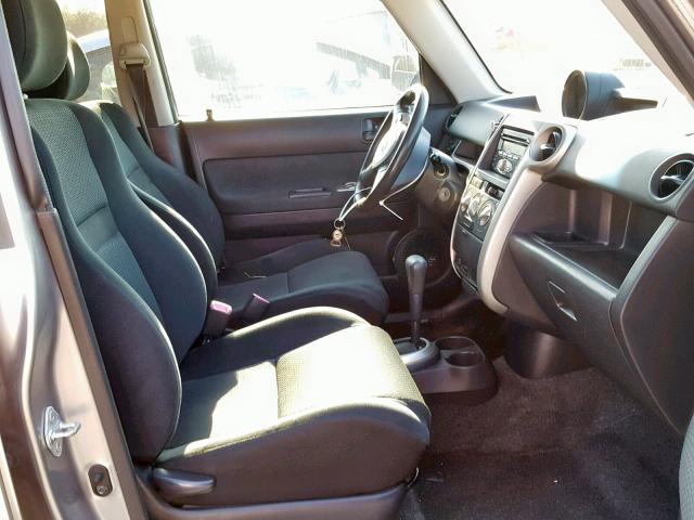 JTLKT324964123321 - 2006 TOYOTA SCION XB ნაცრისფერი ფოტო 5