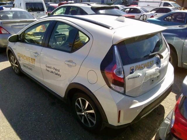 JTDKDTB3XJ1603605 - 2018 TOYOTA PRIUS C WHITE photo 3