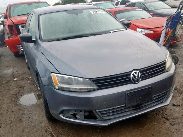 3VW2K7AJ1BM391255 - 2011 VOLKSWAGEN JETTA BASE GRAY photo 1
