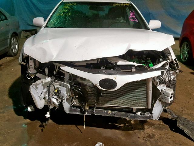 4T4BF3EK1AR035919 - 2010 TOYOTA CAMRY BASE WHITE photo 9