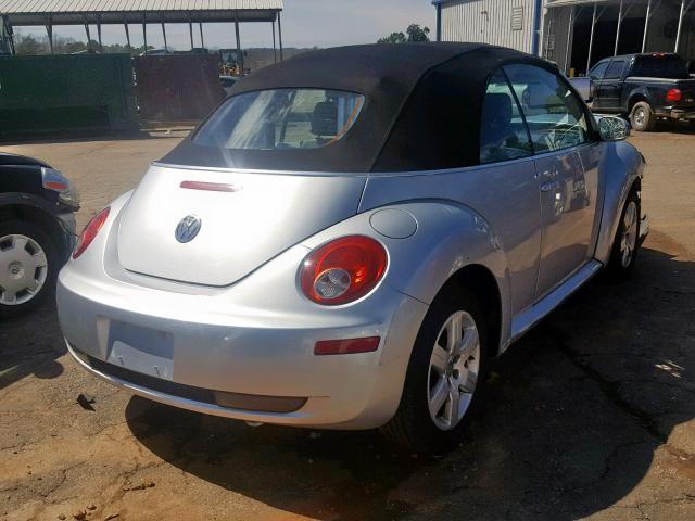 3VWPF31Y77M416618 - 2007 VOLKSWAGEN NEW BEETLE SILVER photo 4