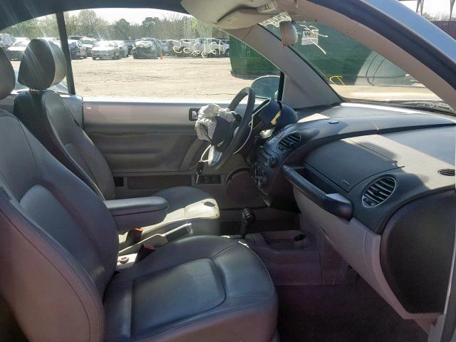 3VWPF31Y77M416618 - 2007 VOLKSWAGEN NEW BEETLE SILVER photo 5