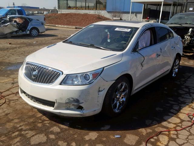 1G4GF5E36DF225051 - 2013 BUICK LACROSSE P WHITE photo 2