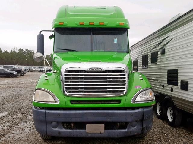 1FUJA6CK57LZ42175 - 2007 FREIGHTLINER CONVENTION GREEN photo 9