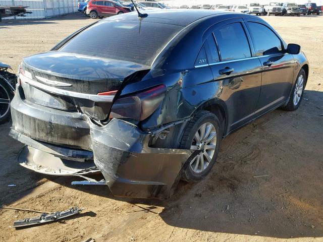 1C3BC4FBXBN568220 - 2011 CHRYSLER 200 LX BLACK photo 4