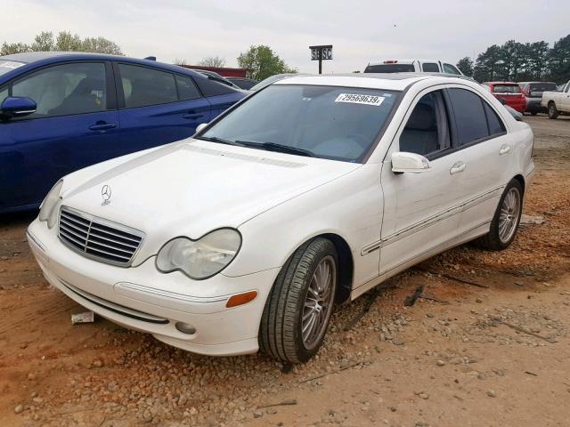 WDBRF40J34F533452 - 2004 MERCEDES-BENZ C 230K SPO WHITE photo 2