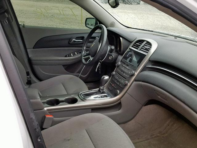 1G11B5SA5DF188849 - 2013 CHEVROLET MALIBU LS WHITE photo 5