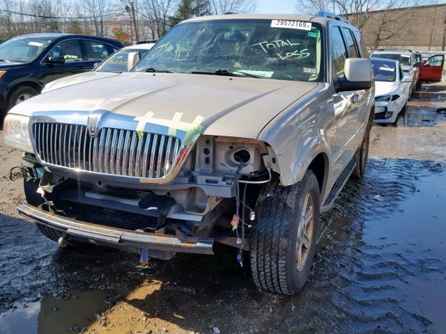 5LMEU88H85ZJ06257 - 2005 LINCOLN AVIATOR 金色 照片 2