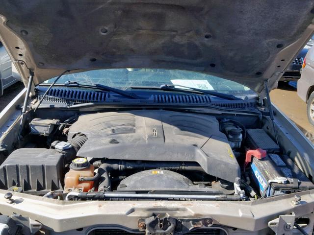 5LMEU88H85ZJ06257 - 2005 LINCOLN AVIATOR 金色 照片 7