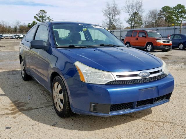 1FAHP32N98W144167 - 2008 FORD FOCUS S/SE BLUE photo 1