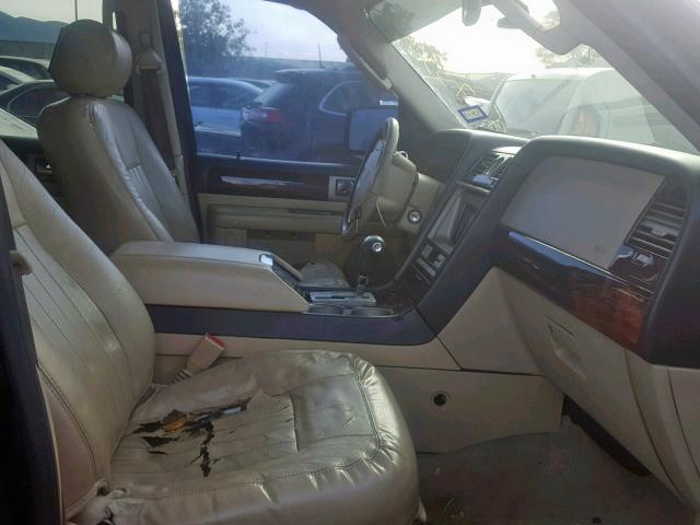 5LMFU27545LJ18143 - 2005 LINCOLN NAVIGATOR 黑色 照片 5