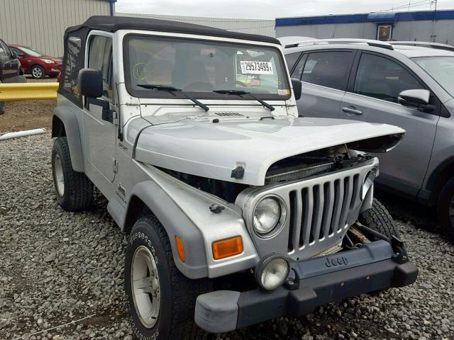 1J4FA49S35P326628 - 2005 JEEP WRANGLER / SILVER photo 1