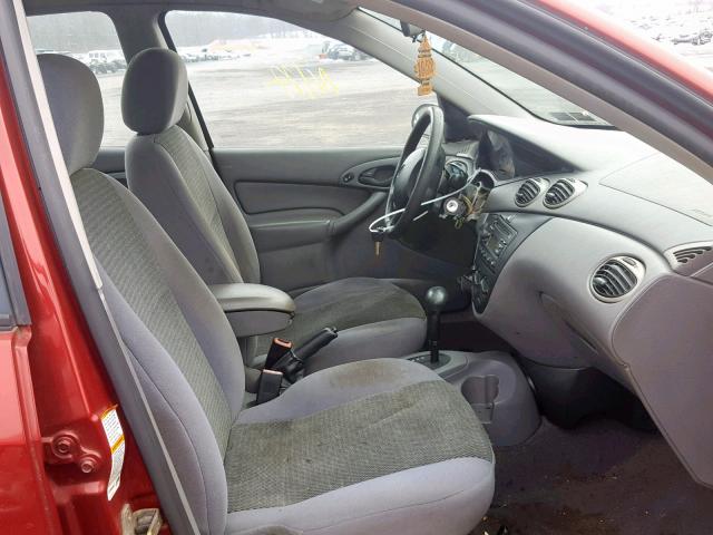 1FAHP34324W172382 - 2004 FORD FOCUS SE C MAROON photo 5