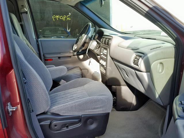 1GMDU03E64D262189 - 2004 PONTIAC MONTANA RED photo 5