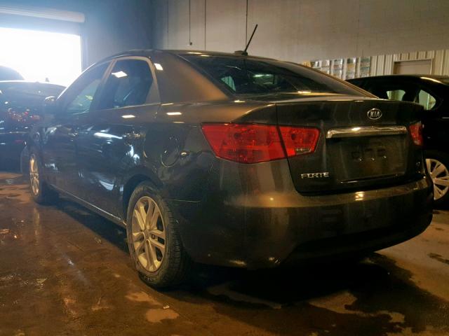 KNAFU4A21B5388235 - 2011 KIA FORTE EX CHARCOAL photo 3