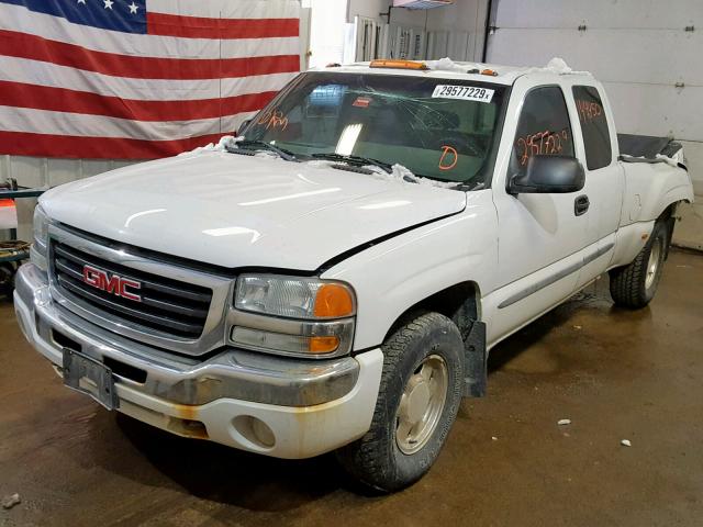 2GTEK19TX31350456 - 2003 GMC NEW SIERRA WHITE photo 2