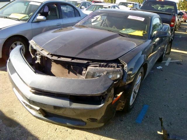 2G1FB1E36F9301490 - 2015 CHEVROLET CAMARO LS GRAY photo 2