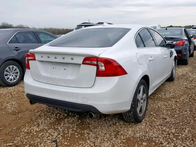 YV1612FS5D2217513 - 2013 VOLVO S60 T5 WHITE photo 4