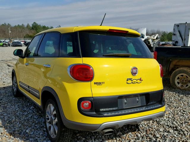 ZFBCFADH8EZ029902 - 2014 FIAT 500L TREKK YELLOW photo 3