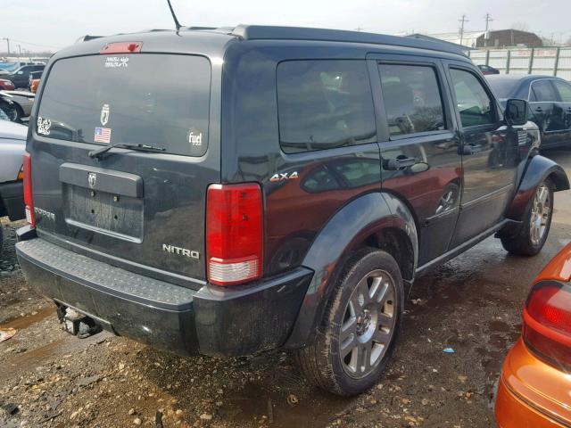 1D4PU4GK6AW157423 - 2010 DODGE NITRO HEAT BLACK photo 4