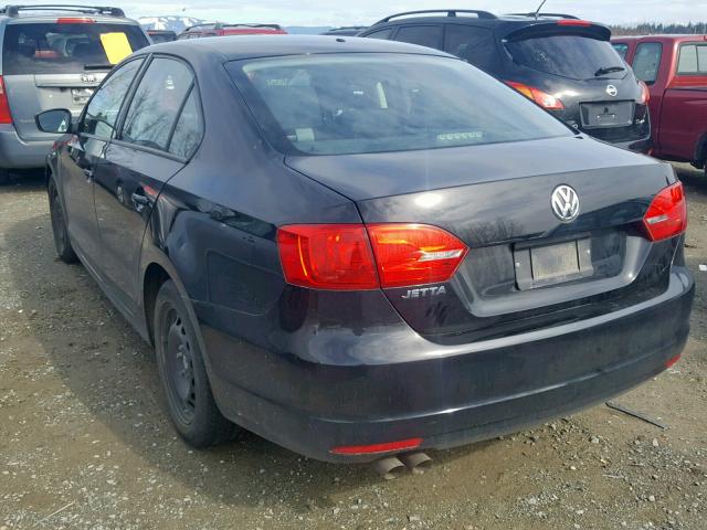 3VW2K7AJ6DM370811 - 2013 VOLKSWAGEN JETTA BASE BLACK photo 3