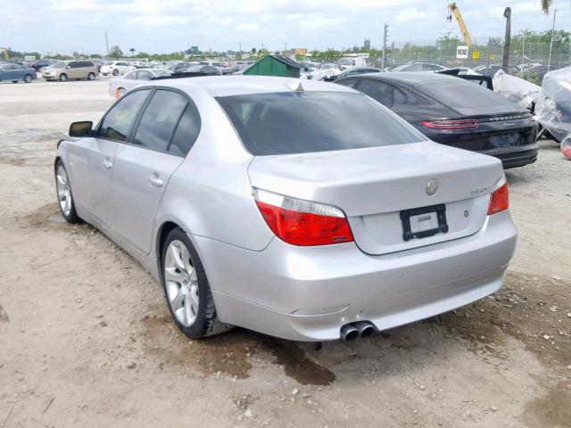 WBANB53557CP05077 - 2007 BMW 550 I SILVER photo 3