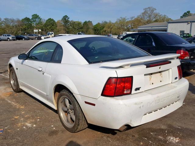1FAFP42XX2F126329 - 2002 FORD MUSTANG GT WHITE photo 3