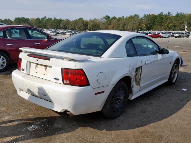 1FAFP42XX2F126329 - 2002 FORD MUSTANG GT WHITE photo 4