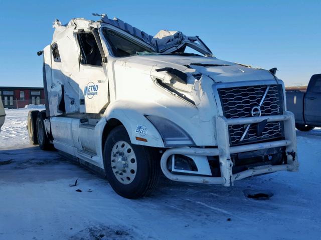 4V4NC9EH3KN899706 - 2019 VOLVO VN VNL WHITE photo 1