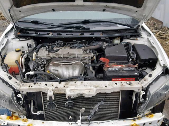 JTKJF5C7XB3002194 - 2011 TOYOTA SCION TC WHITE photo 7