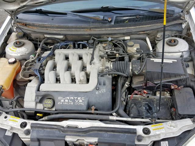 1ZWFT61L115615148 - 2001 MERCURY COUGAR V6 SILVER photo 7