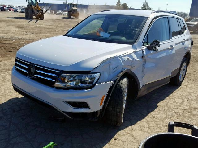 3VV2B7AX6JM159676 - 2018 VOLKSWAGEN TIGUAN SE WHITE photo 2