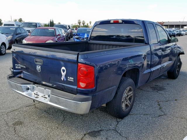 1D7HE42N85S108825 - 2005 DODGE DAKOTA SLT BLUE photo 4